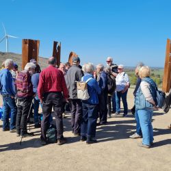 Metalhenge_15.jpg