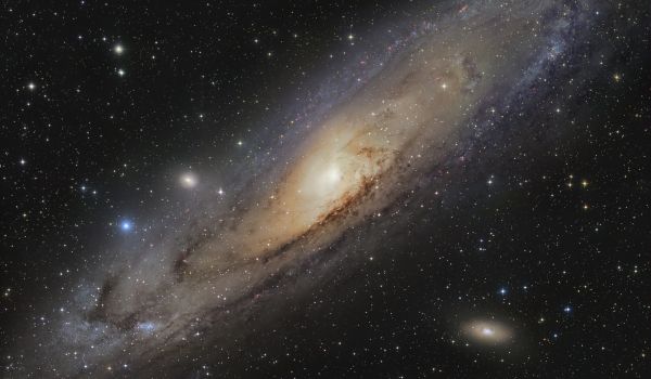 Die große Begleit-Galaxie unserer Milchstraße – die Andromedagalaxie (M31)