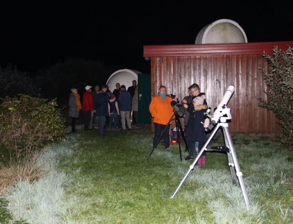 Nacht der Teleskope: die AVL trotzte dem schlechten Wetter
