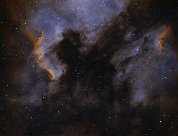 Nordamerika und ein Pelikan – NGC 7000 und IC 5070