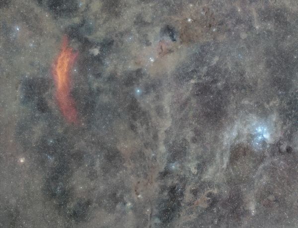 Zweiteiliges Mosaik von Plejaden- und California-Nebel-Umgebung