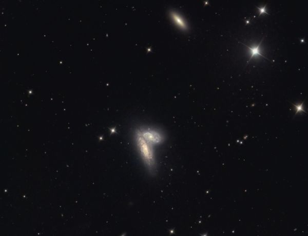 NGC 4567/68, Die Siamesischen Zwillinge