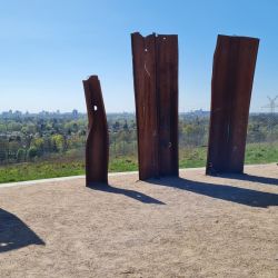Metalhenge_20.jpg