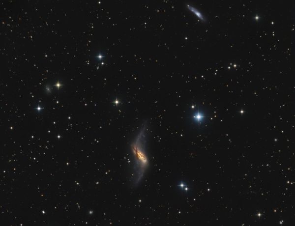 NGC 660 – eine Polarring-Galaxie