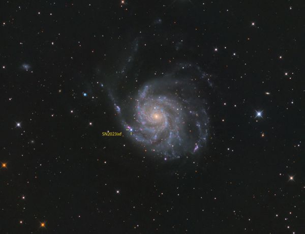 Messier 101 mit der Supernova SN2023ixf