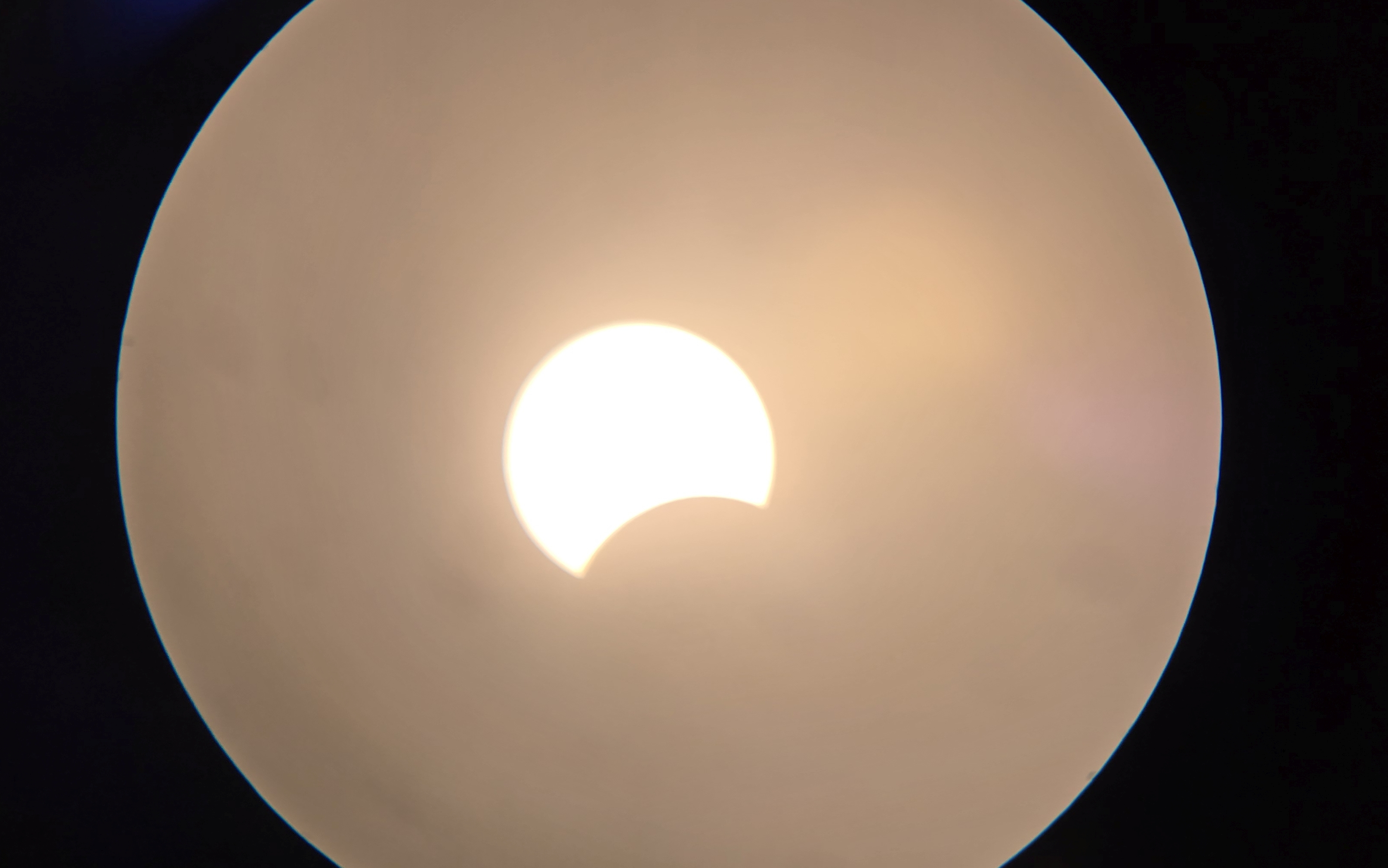 Abbildung 4: Schnappschuss der partiellen Sonnenfinsternis